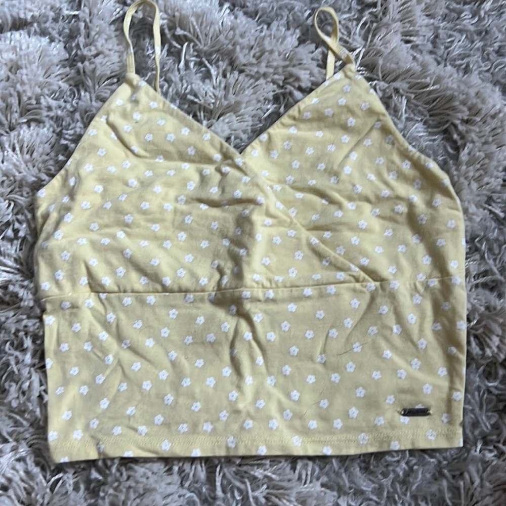 Yellow Hollister top size M